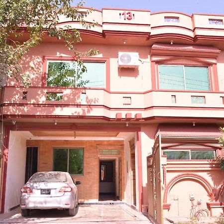 Redbury Guesthouse 伊斯兰堡 外观 照片