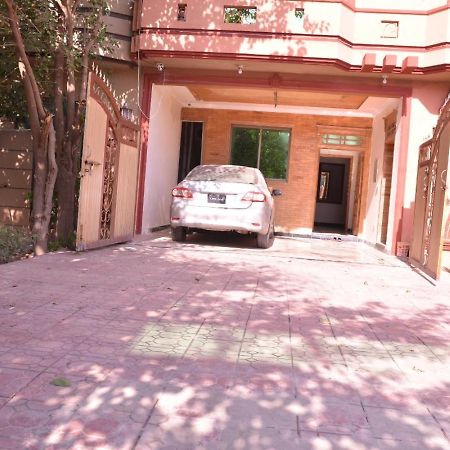 Redbury Guesthouse 伊斯兰堡 外观 照片