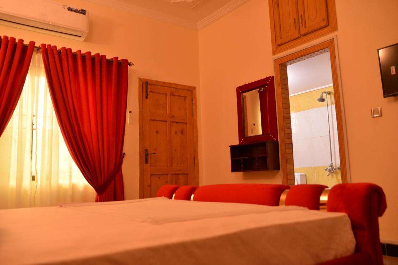 Redbury Guesthouse 伊斯兰堡 外观 照片