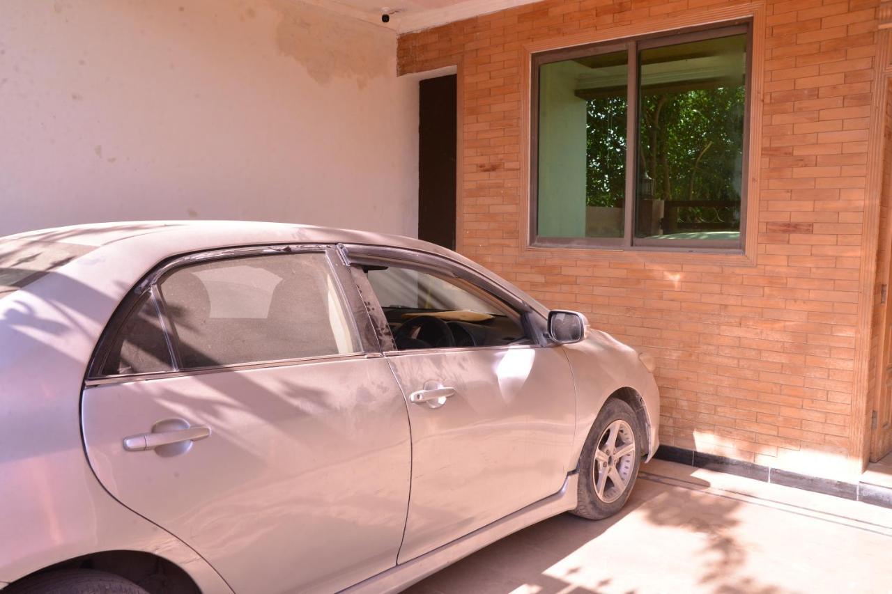 Redbury Guesthouse 伊斯兰堡 外观 照片