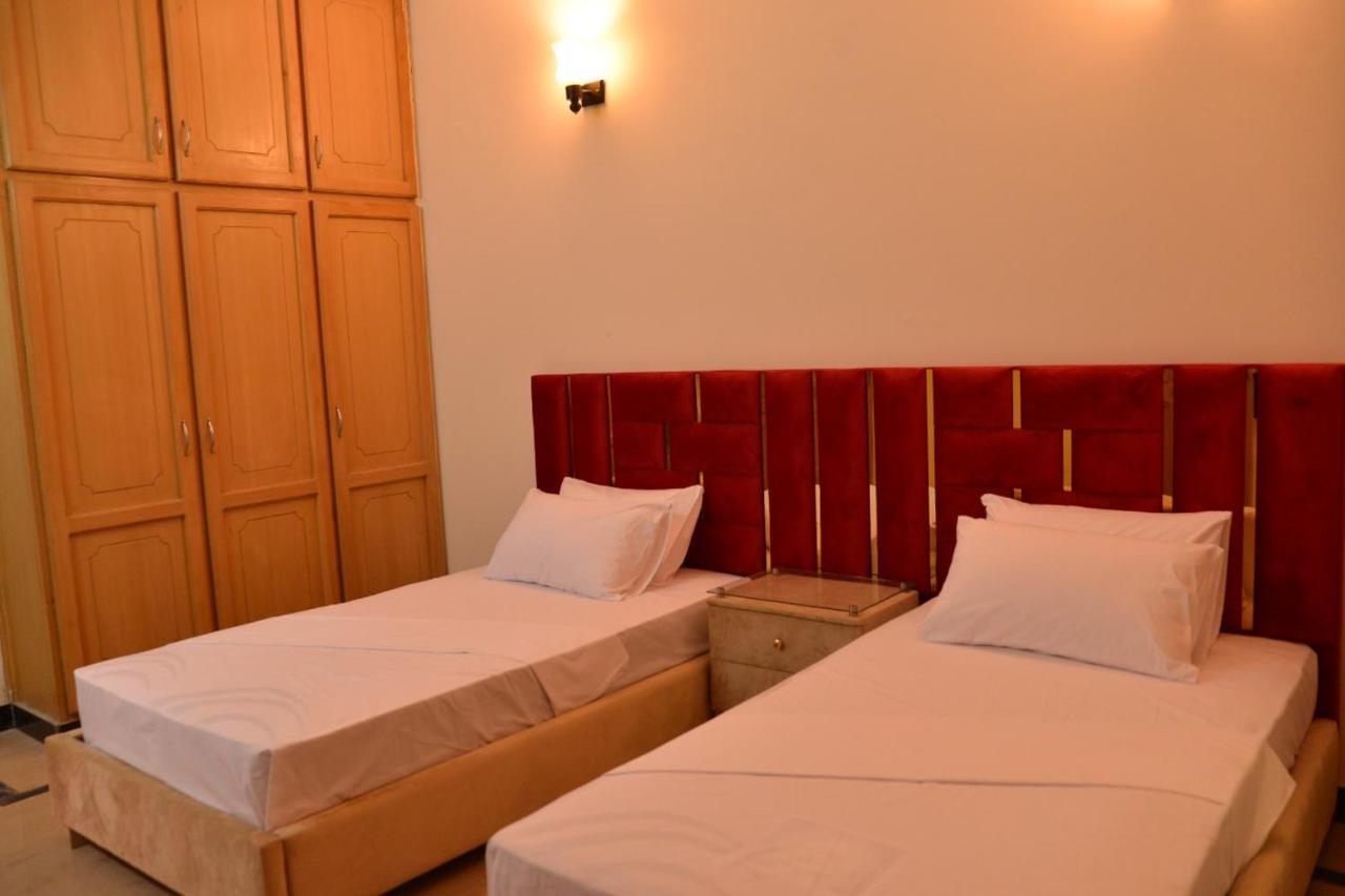 Redbury Guesthouse 伊斯兰堡 外观 照片