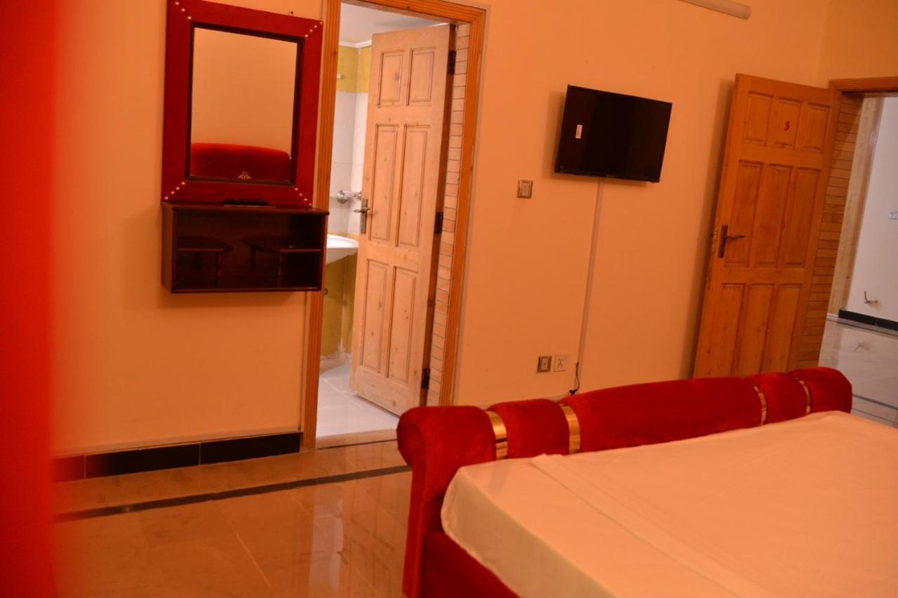 Redbury Guesthouse 伊斯兰堡 外观 照片