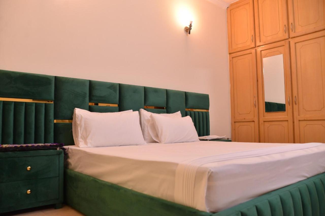 Redbury Guesthouse 伊斯兰堡 外观 照片